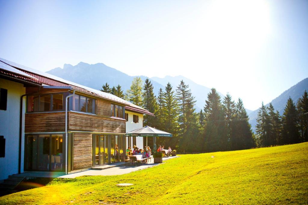 Jugendherberge Mittenwald Buitenkant foto
